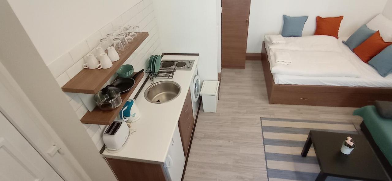 Osvat Apartments Budapeste Exterior foto